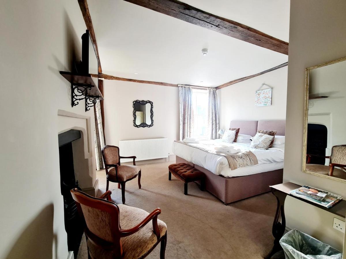 The Harvard Inn Stock Extérieur photo